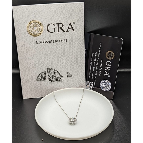 Certified 1 ct Genuine White Moissanite  necklace 925 Sterling silver 2. - Picture 6 of 8